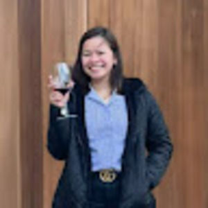 Meet your Posher, Aida